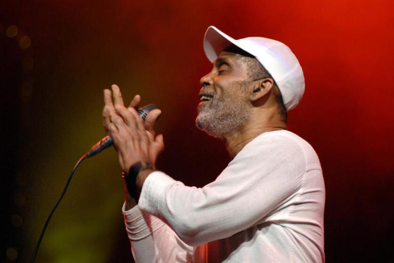 Frankie Beverly announces retirement and farewell tour with stop at Kia ...