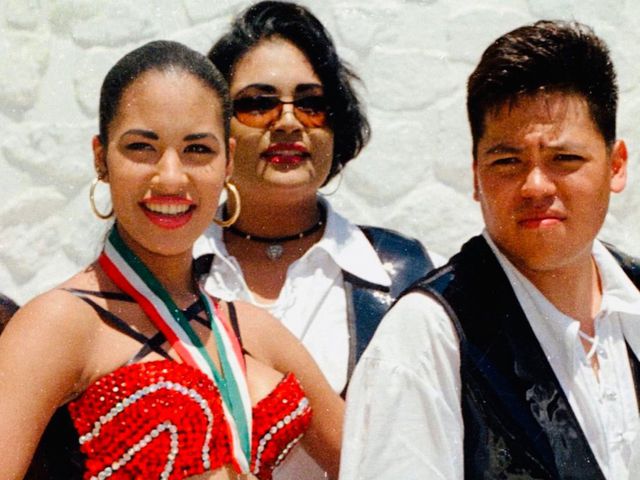 Where Are Selena Quintanilla's Siblings Now? A Look At A.B. And Suzette ...