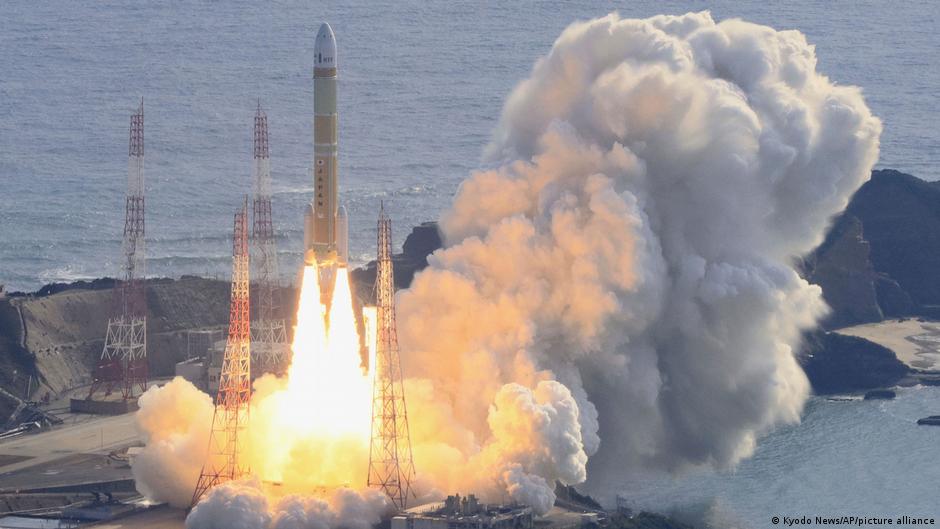 japan successfully launches h3 rocket