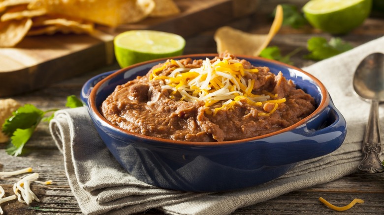 14 Ways To Upgrade Canned Refried Beans   BB1iqAeC.img