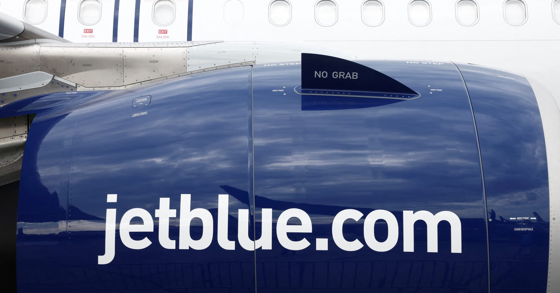 Carl Icahn Gets Two Seats On JetBlue’s Board. Here’s How He May Help ...