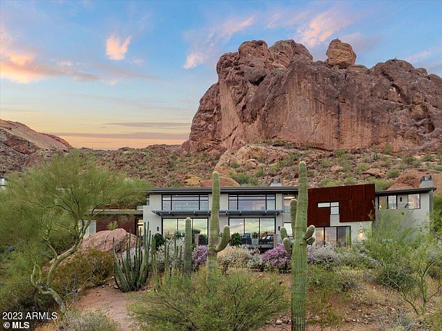 thousands of wealthy californians are fleeing to celeb haven dubbed the 'beverly hills of arizona', where homes cost as much as $75 million, to escape soaring crime and high taxes