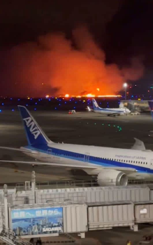 「使命感で現場が奮い立った」羽田の飛行機炎上、ヒーローはｊａｌだけじゃない ｊｒ、ａｎａ、スカイマーク…ライバルが交通インフラを支えていた