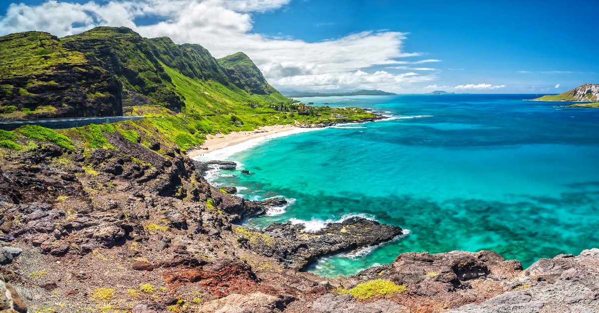 <p> Head to the great Pacific and Hawaii with this Costco trip to Oahu. The package includes a beach-side hotel in Waikiki Beach for ocean surf as well as swimming pools with a water slide. </p> <p> Perks of booking through Costco include a lei greeting at the hotel and having your resort fees covered as part of your booking. </p>