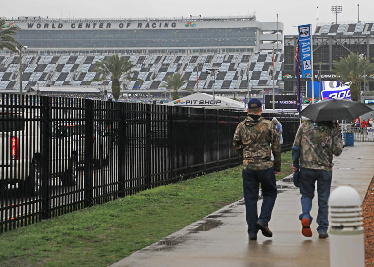 Daytona 500 weather Will NASCAR be able to race on Monday? Updated