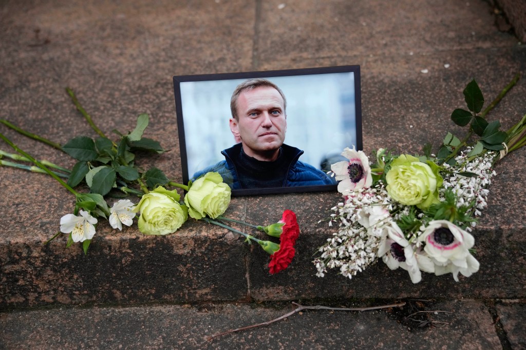 Over 400 Detained In Russia As Country Mourns Death Of Alexei Navalny ...