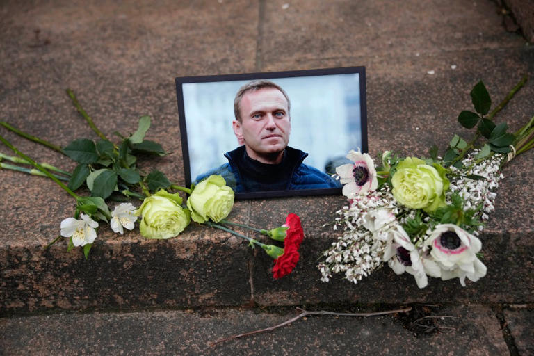 Over 400 Detained In Russia As Country Mourns Death Of Alexei Navalny