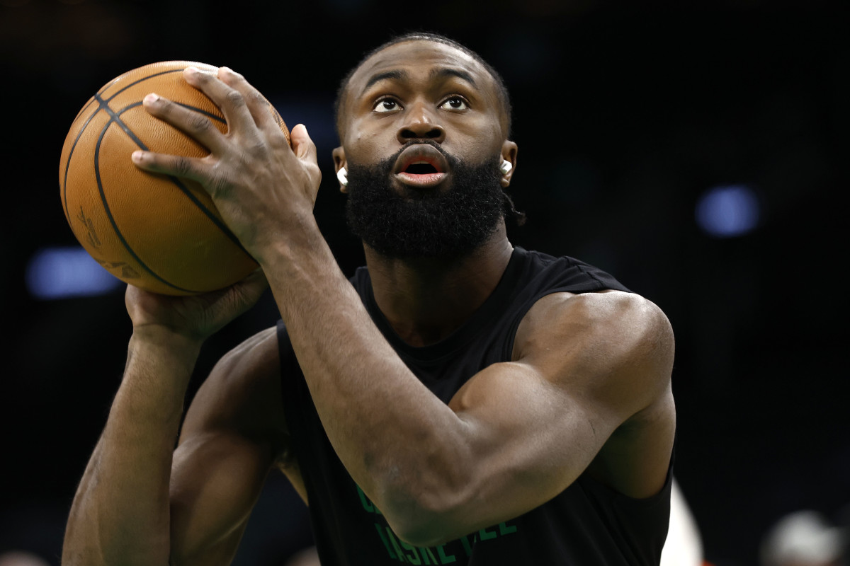jaylen brown wants the nba to bring down the minimum game requirement to 58
