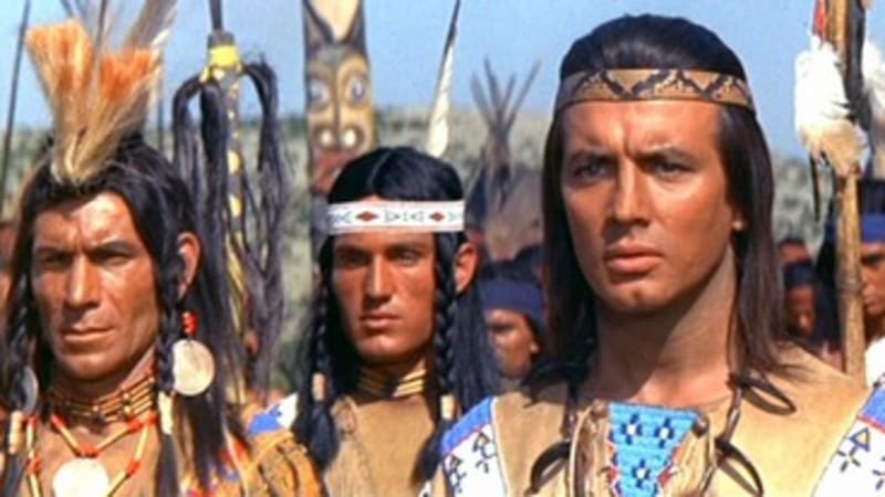vinnetouovi potomci milují husity. opravdoví indiáni nebyli jako z filmu, nosili i cylindry