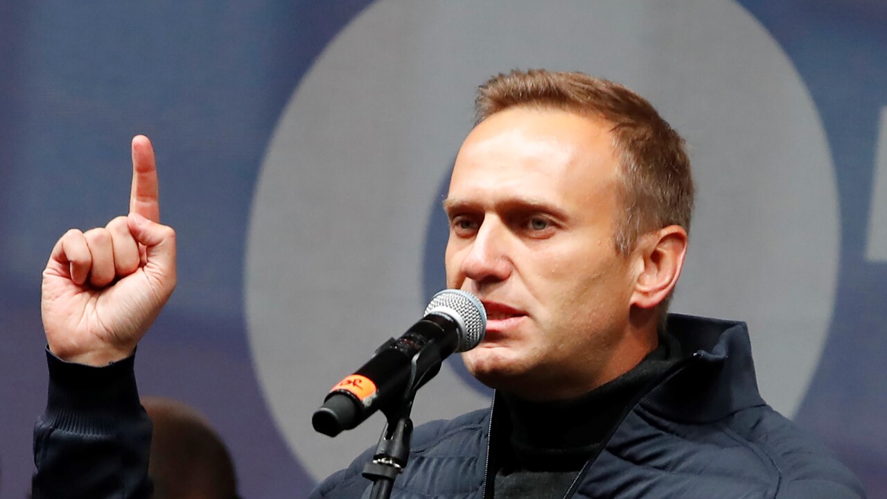 hundreds detained as russia mourns alexei navalny