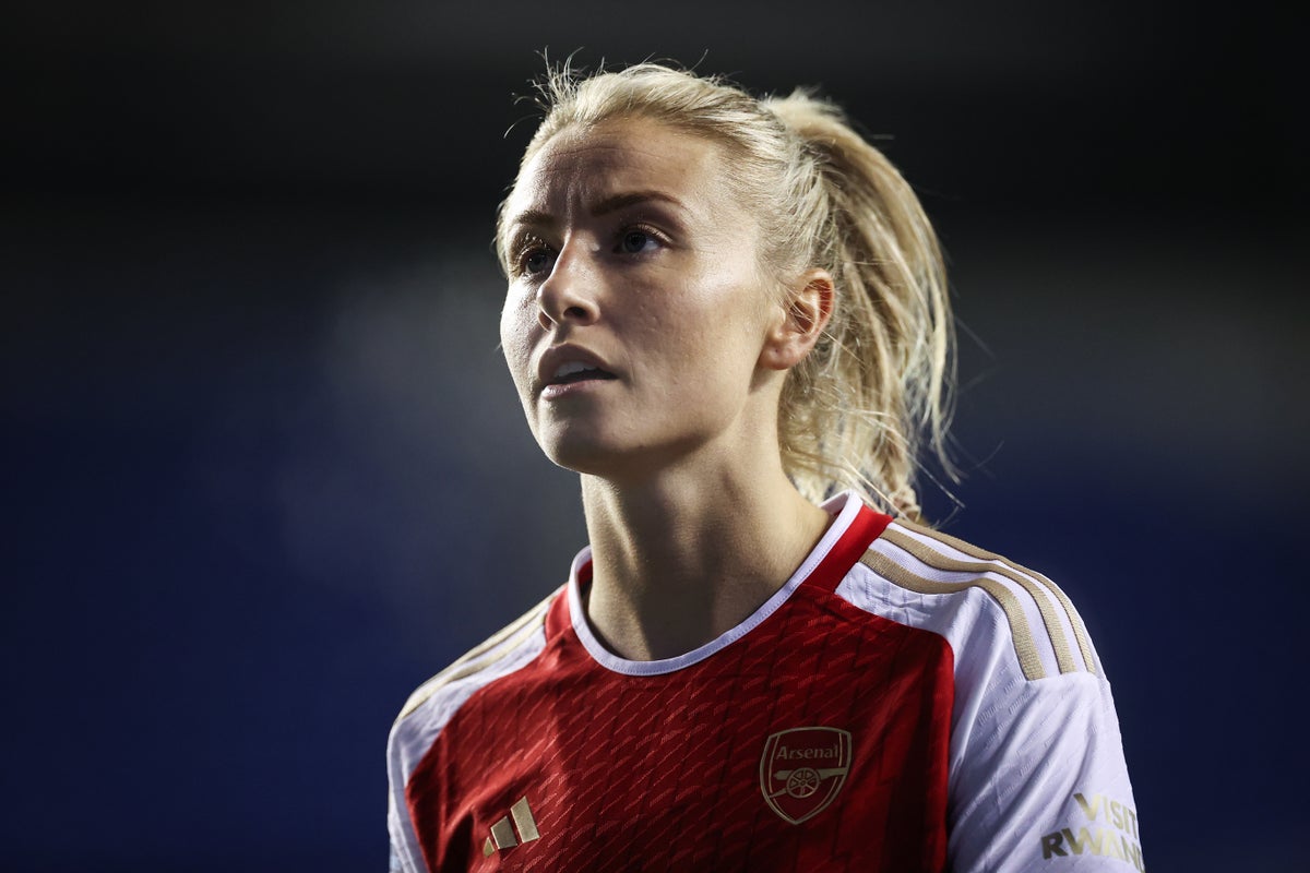 Leah Williamson Out Of England Squad After Arsenal Star Picks Up Injury ...