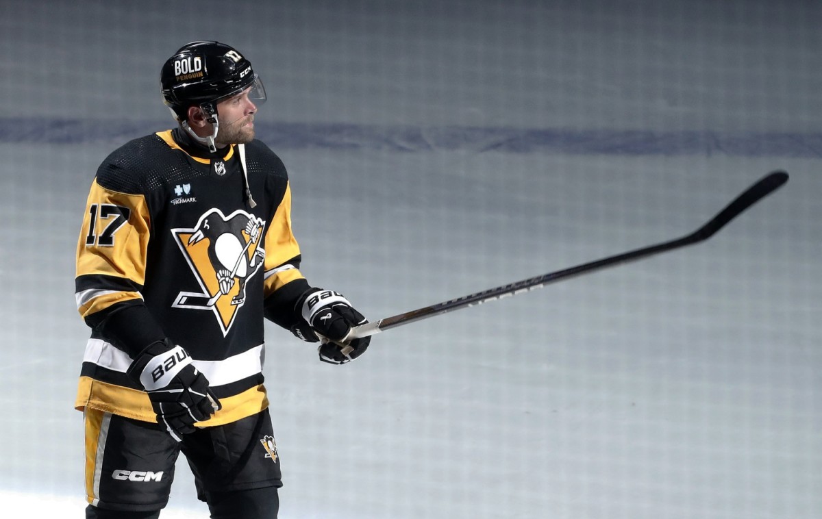 bryan rust is red hot for penguins