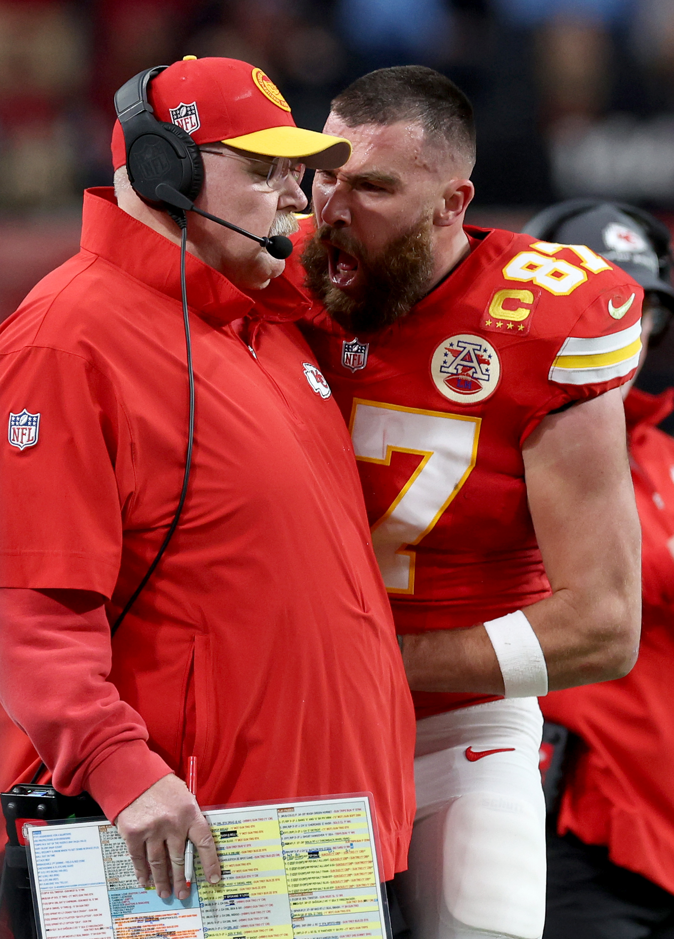 The Best Pictures Of Travis Kelce As The Chiefs Play The 49ers In The Nfls Biggest Game