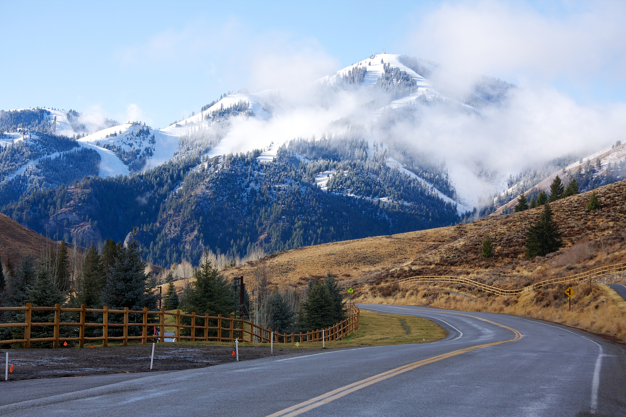 11 Most Scenic Pacific Northwest Road Trips