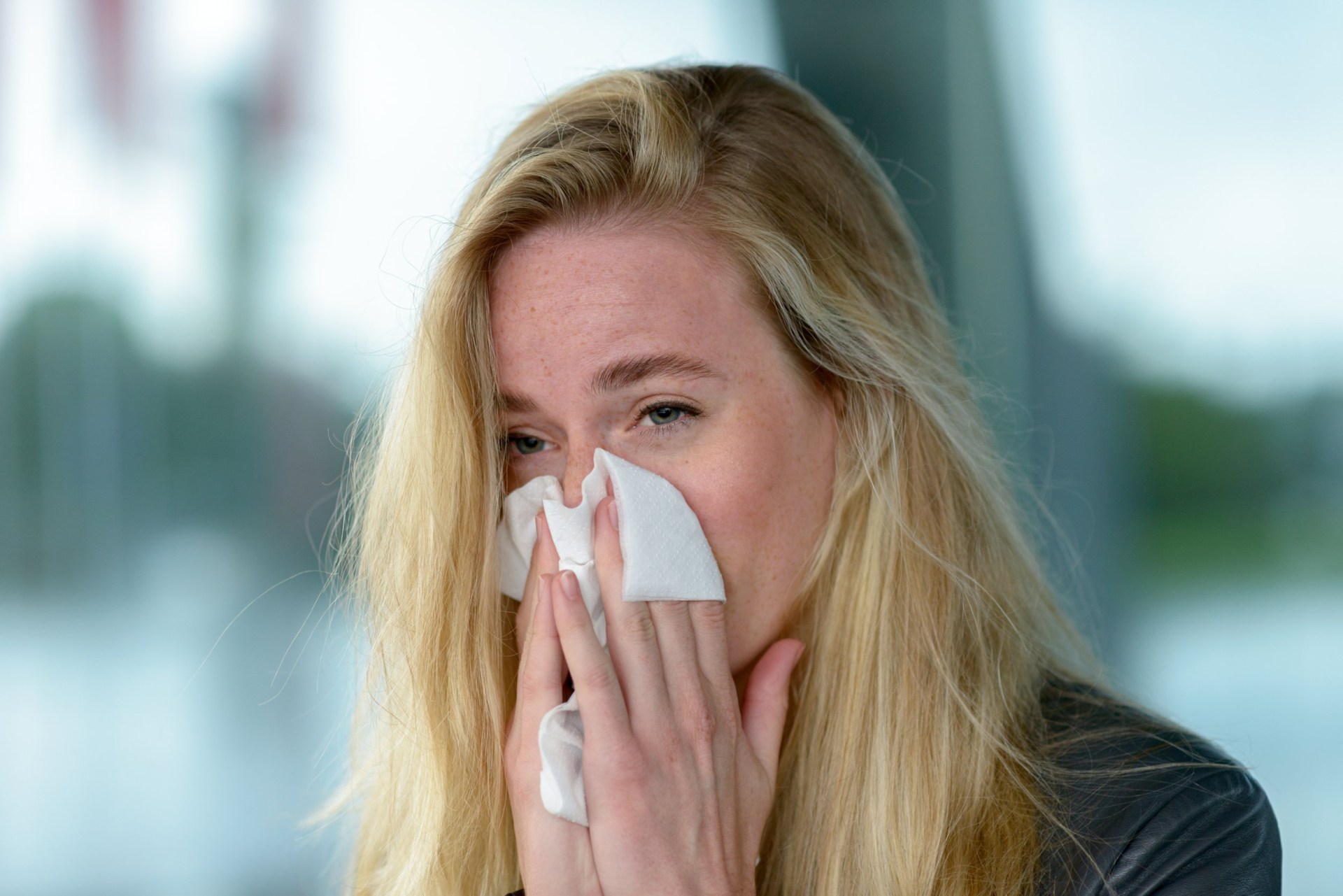 hayfever sufferers tormented early this year as balmy february triggers pollen boom