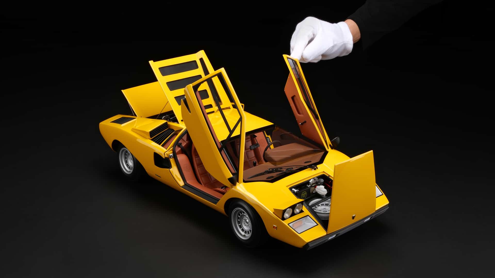 this 1:8 scale lamborghini countach costs more than a real nissan versa