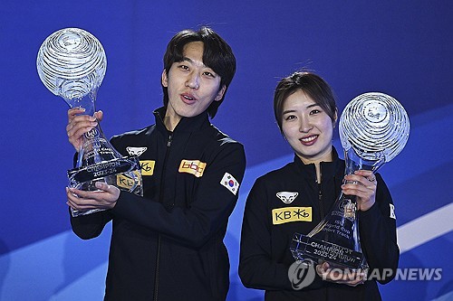 쇼트트랙 박지원·김길리, 월드컵 남녀부 종합우승 '합창'
