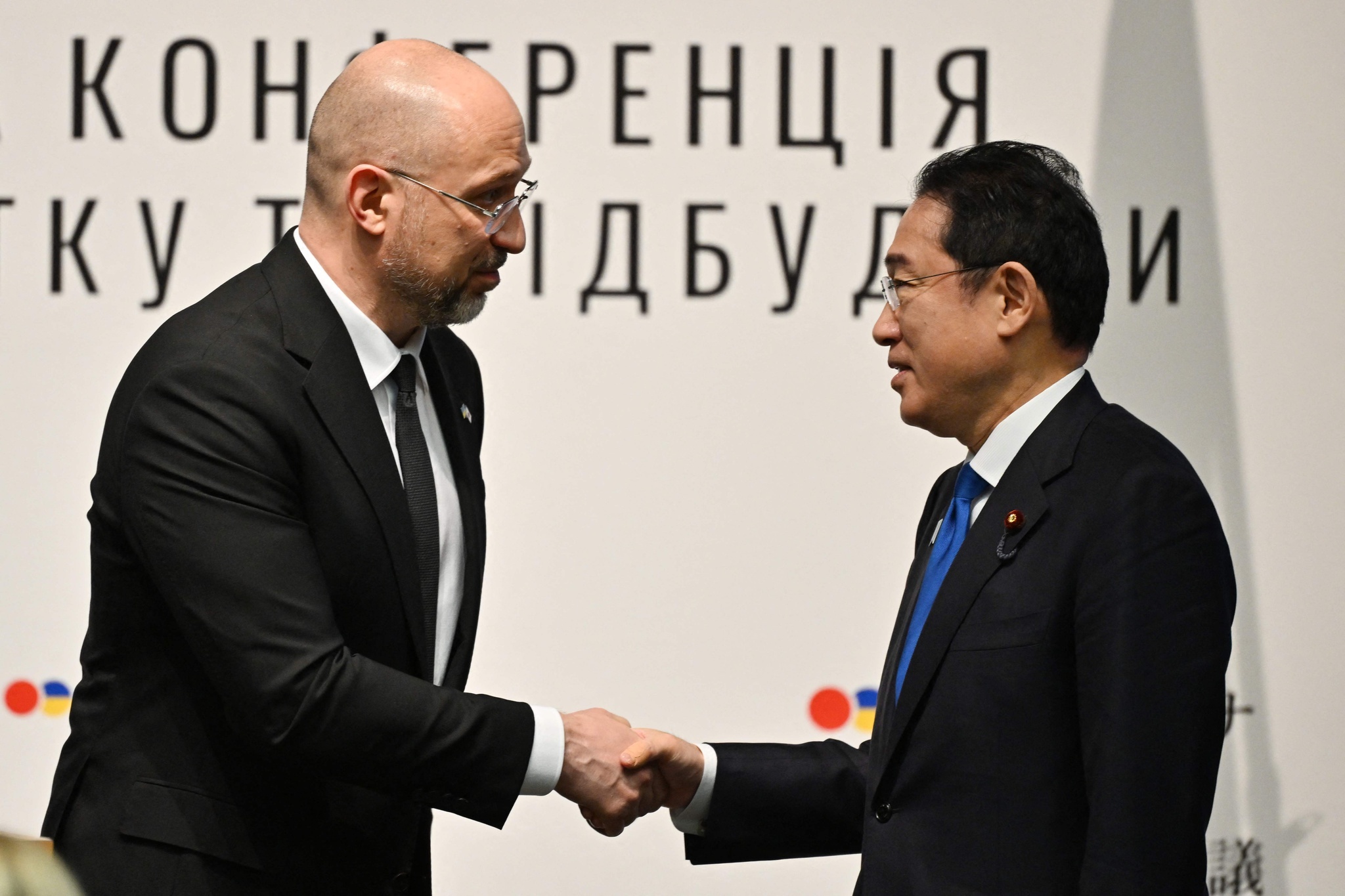 日・ウクライナ経済復興推進会議 ウクライナ首相が復興協力要請