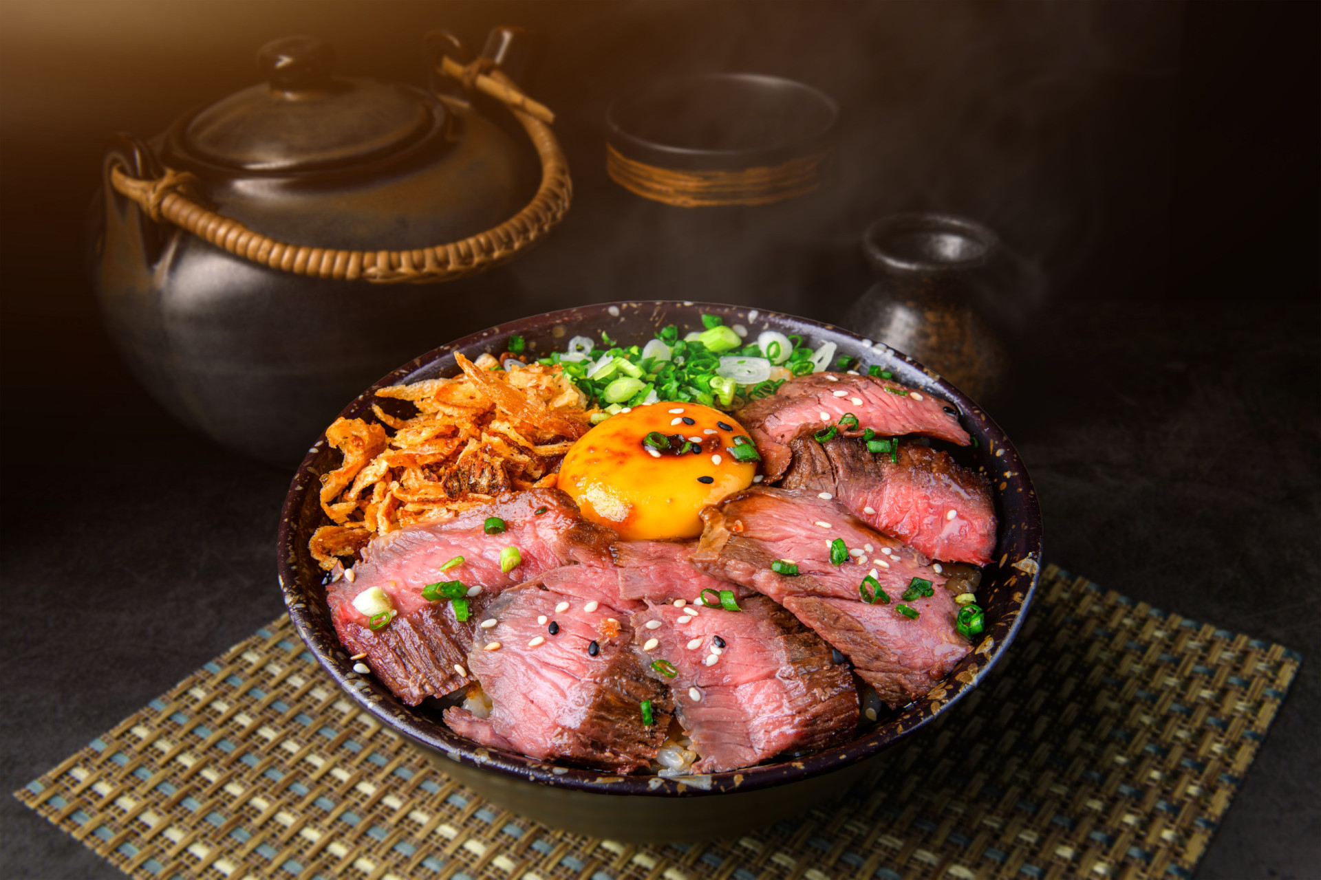 Mehr als nur Sushi: Diese japanischen Gerichte sollten Sie unbedingt ...