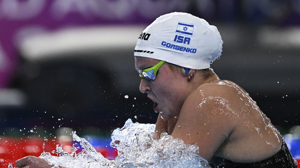 israeli swimmer booed after runner-up finish at world aquatics championships