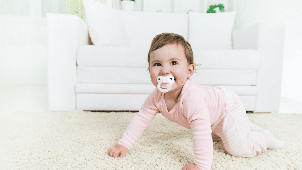 <p>Pacifiers provide comfort and distraction by satisfying your baby’s natural urge to suckle. When used appropriately, pacifiers can help your baby self-soothe and promote better sleep habits. </p>