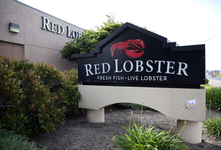 Red Lobster abruptly closes dozens of restaurant locations around US, preparing to liquidate