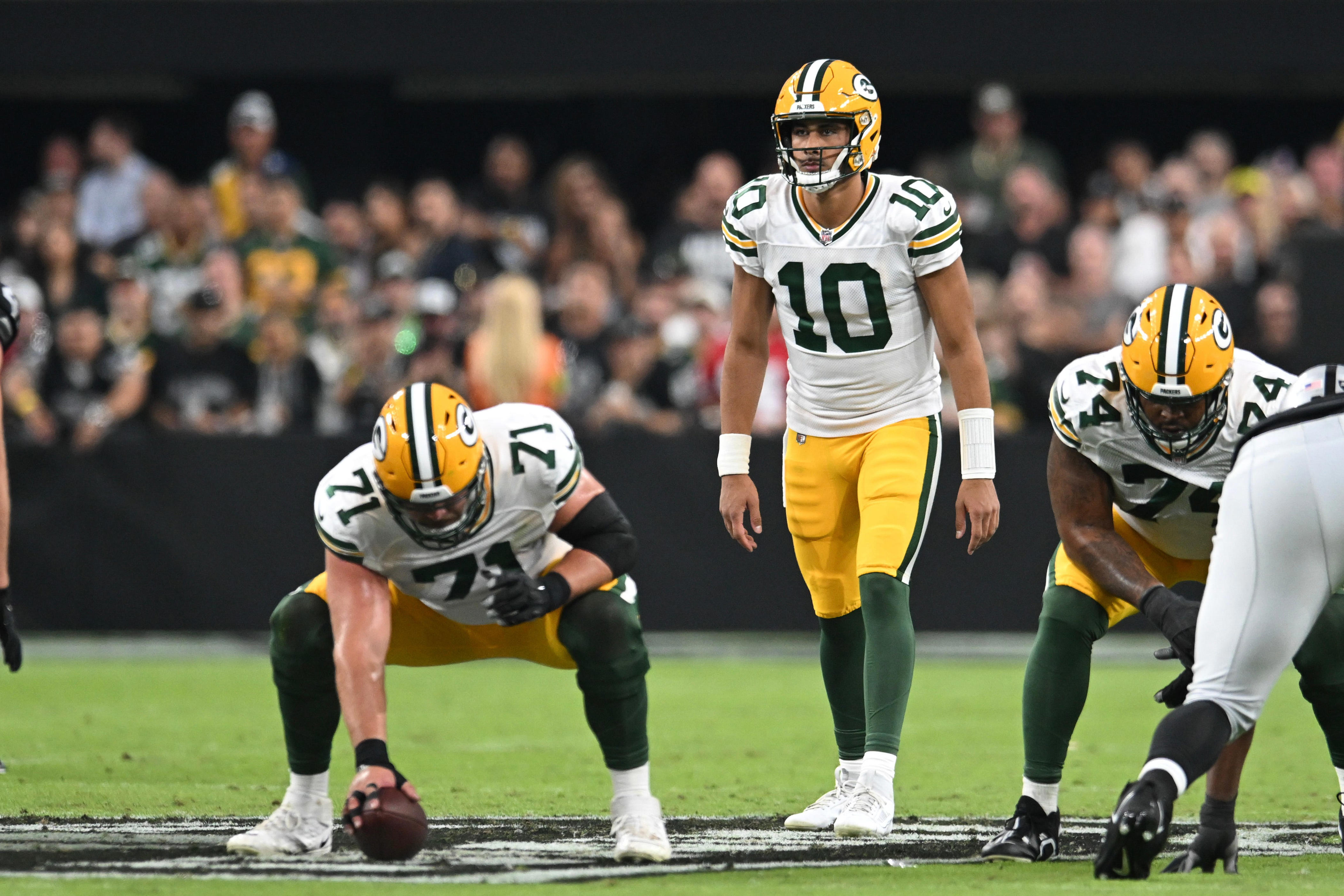 packers positions of need: 7 centers on pff's top 150 free agents list