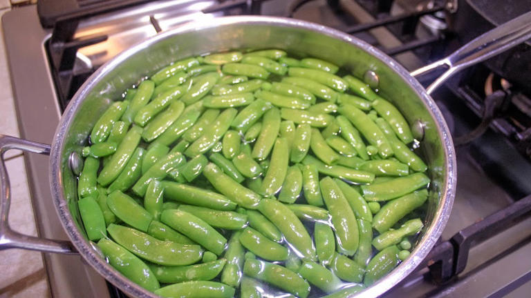 If you love fresh peas, you'll adore these creamy spring peas