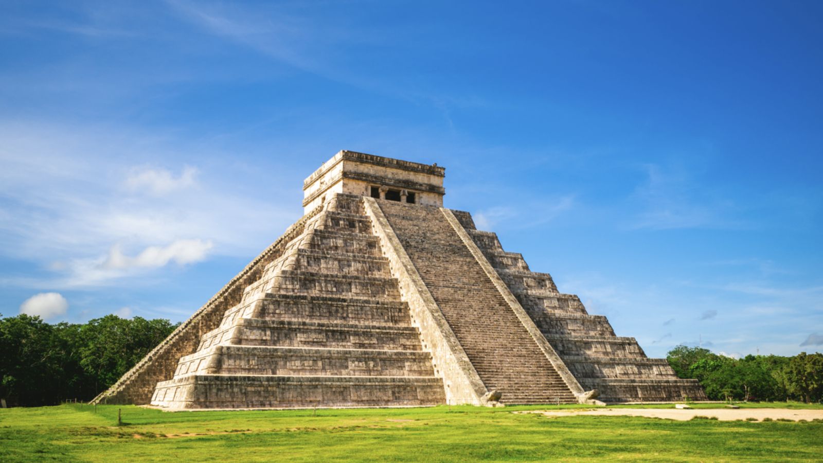 <p>This large pre-Columbian city was built by the Mayan people between 600 and 750 AD and is one of the most visited archaeological sites in Mexico. The site showcases several architectural styles influenced over centuries by different Mayan populations. The centerpiece, the Temple of Kukulcan, has impressive astronomical elements linked to the solar calendar.</p>