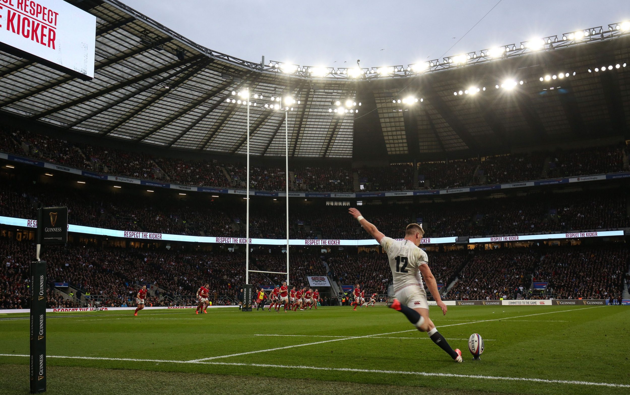 rfu considered selling twickenham and buying 50 per cent of wembley, leaked documents reveal