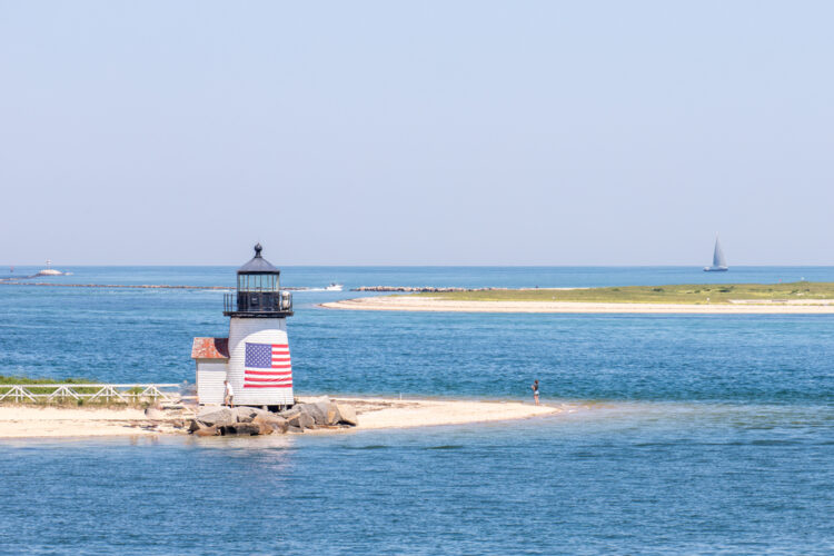 <p>For a mix of American history and natural beauty, consider a yacht charter along the New England coastline. Destinations like Martha’s Vineyard, Nantucket, and the coastal regions of Maine provide a quaint, charming experience, especially during the summer months.</p>