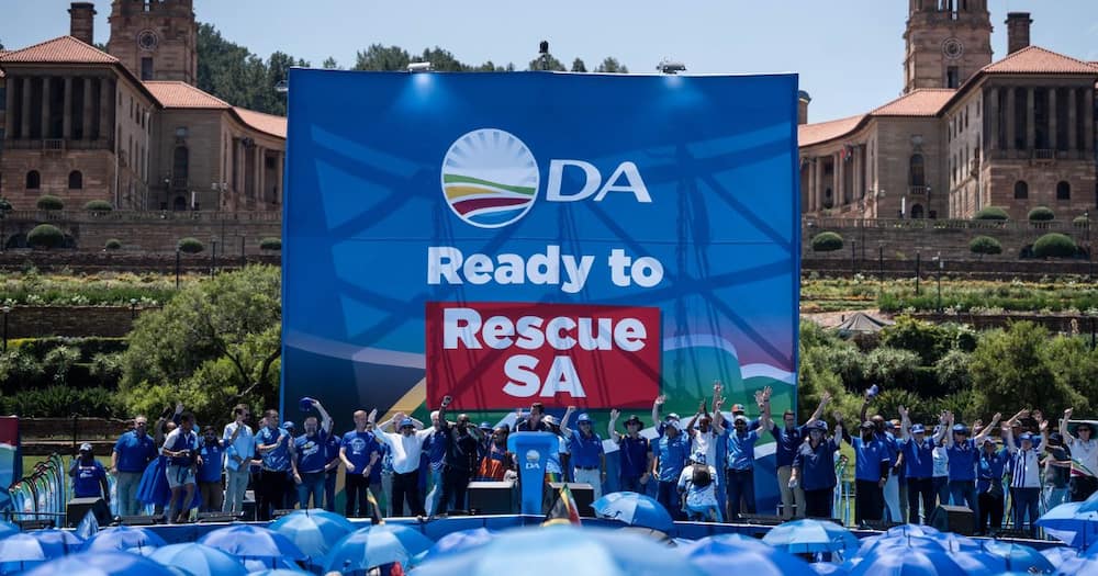 da reveals election promise: race-based laws on the chopping block