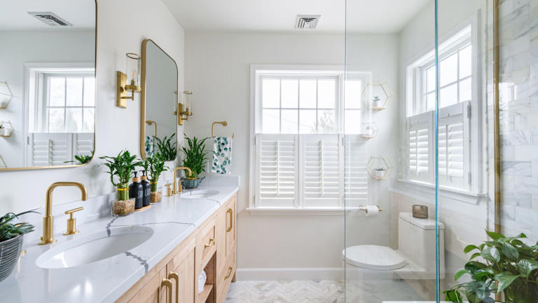 How To Maximize Space In A Small Bathroom — 7 Pro Tips That May 