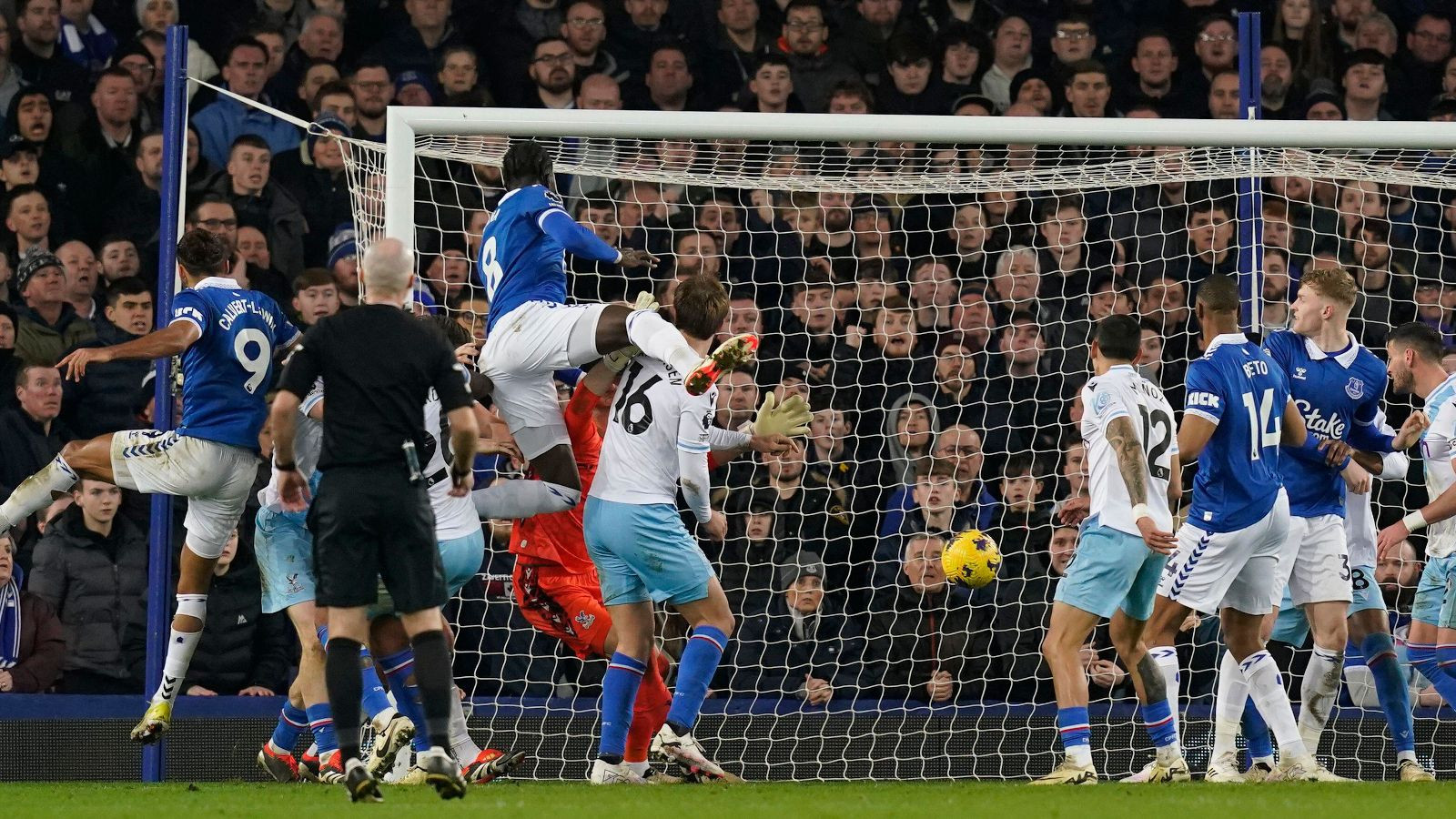 Amadou Onana Header Earns Everton A Share Of The Spoils With Crystal Palace