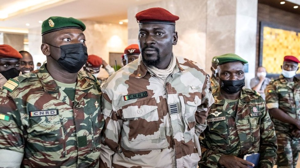 guinea's military junta dissolves government