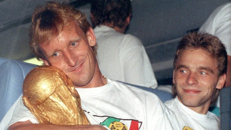 zemřela německá fotbalová legenda. jeho gól rozhodl o vítězství na ms 1990
