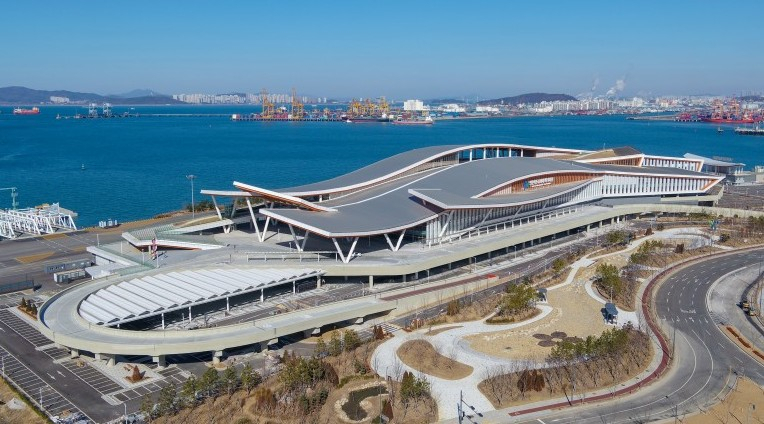 인천항 국제여객터미널 늘어… 전년 대비 40% 증가