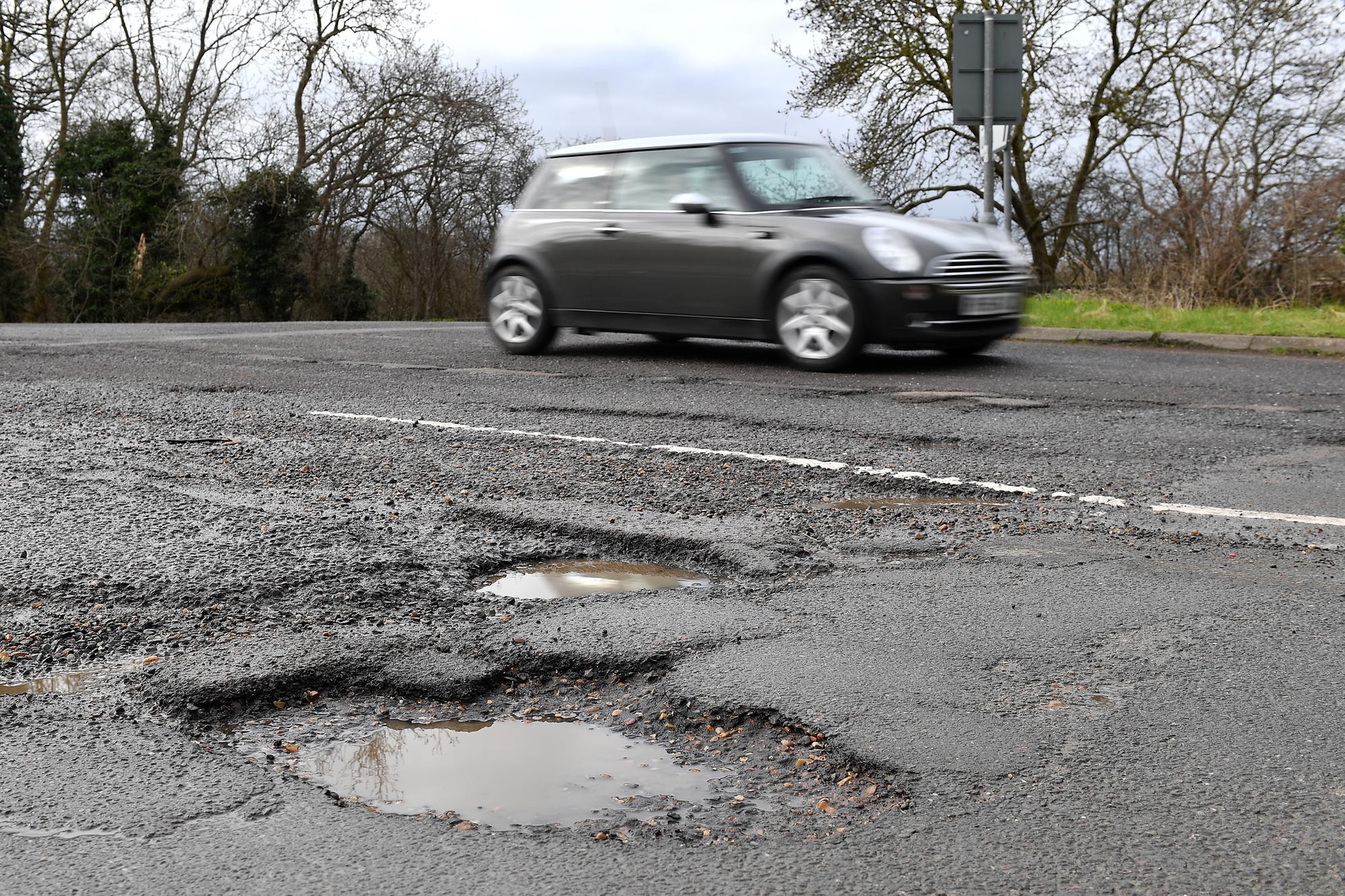 potholes, not air pollution, are the real problem with our roads - tom wood