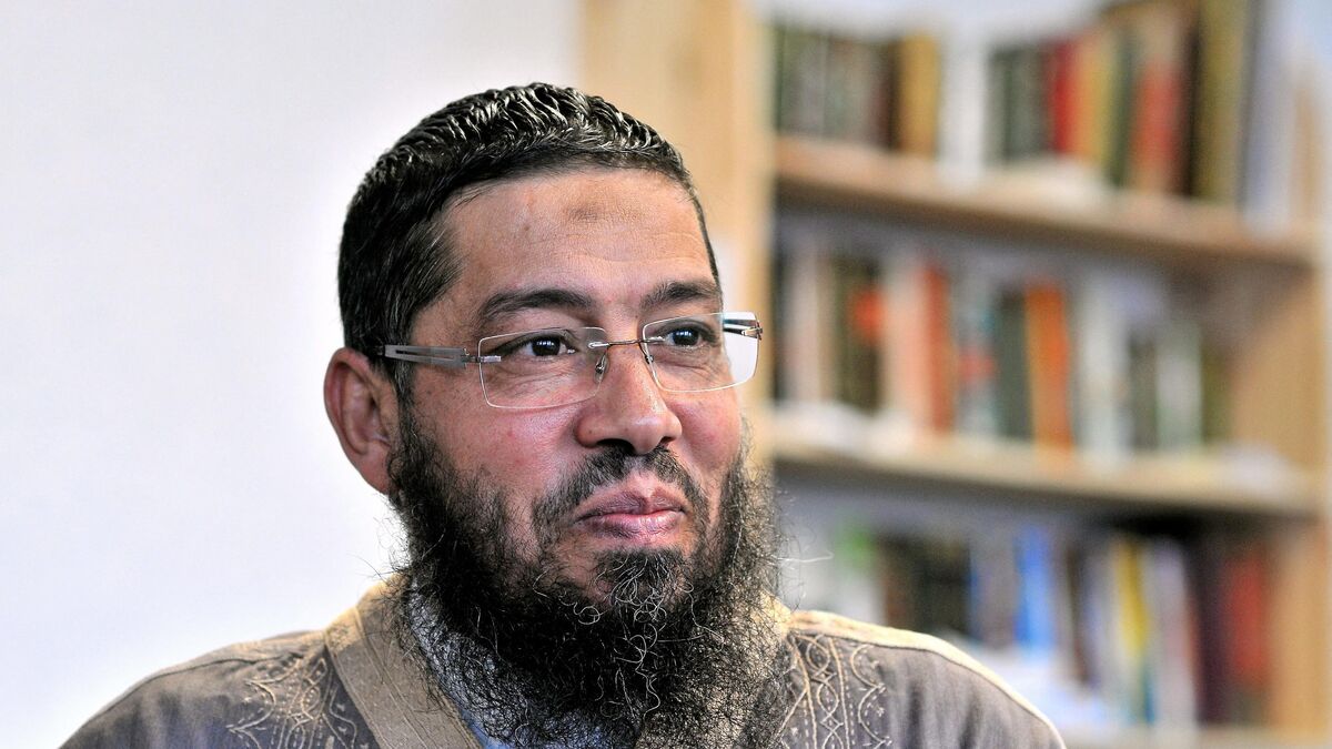 imam du gard : un « suivi de plusieurs mois » et « la dérive de plusieurs prêches récents », selon le préfet
