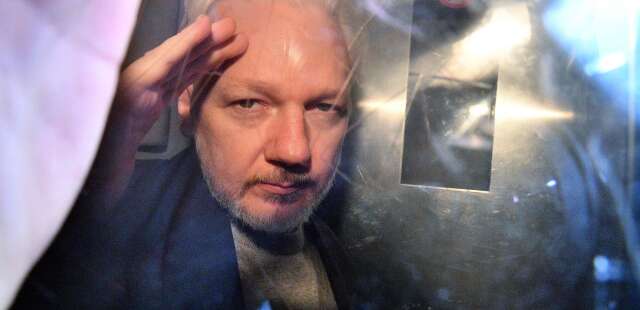 l’extradition de julian assange examinée par la justice britannique : pourquoi le fondateur de wikileaks risque gros ?