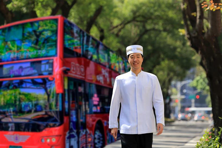 房客可獲得「台北雙層觀光巴士」四小時車票。（圖／飯店旅宿業者提供）
