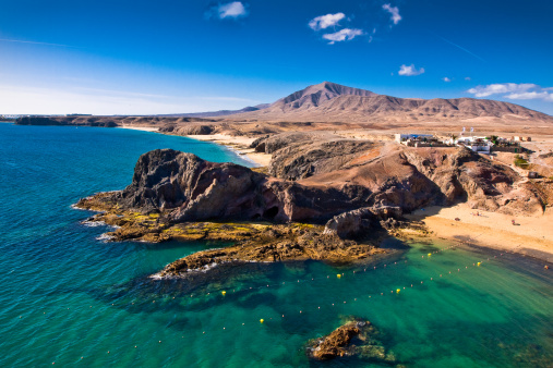 travel warning for brits heading to lanzarote for their summer holidays this year