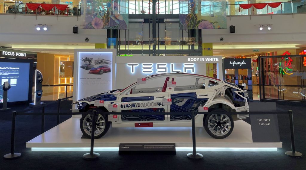 tesla offers model 3 and model y test drives at ioi city mall