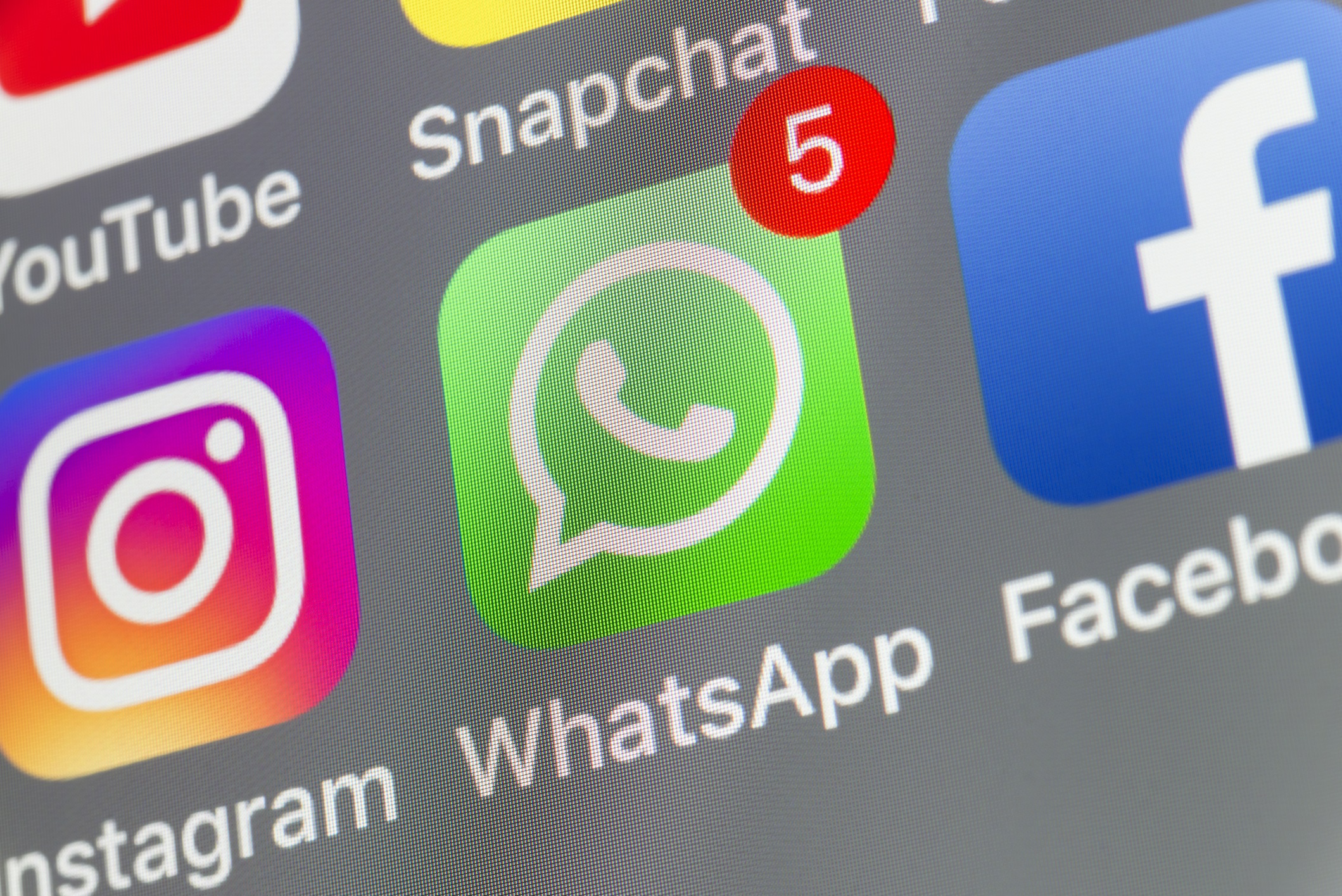 whatsapp deve lançar novo visual para aba de status; confira como pode ficar