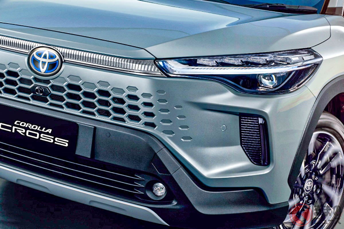 トヨタ新型「コンパクトsuv」発表！ 斬新「レクサス顔!?」が超カッコイイ！ “小さな高級車”な555万円仕様もある「カローラクロス」越で登場