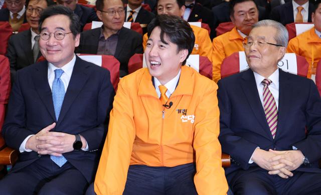 이번엔 개혁신당?… 김종인, 이준석과 손잡을까