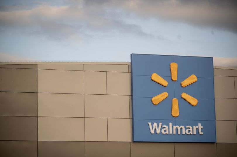 walmart driver locked out of account and lost 'hundreds', with others at risk