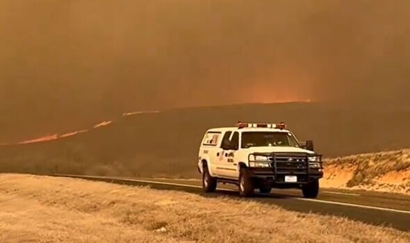 Texas Issues Disaster Declaration As Apocalyptic Wildfire Rips Through ...