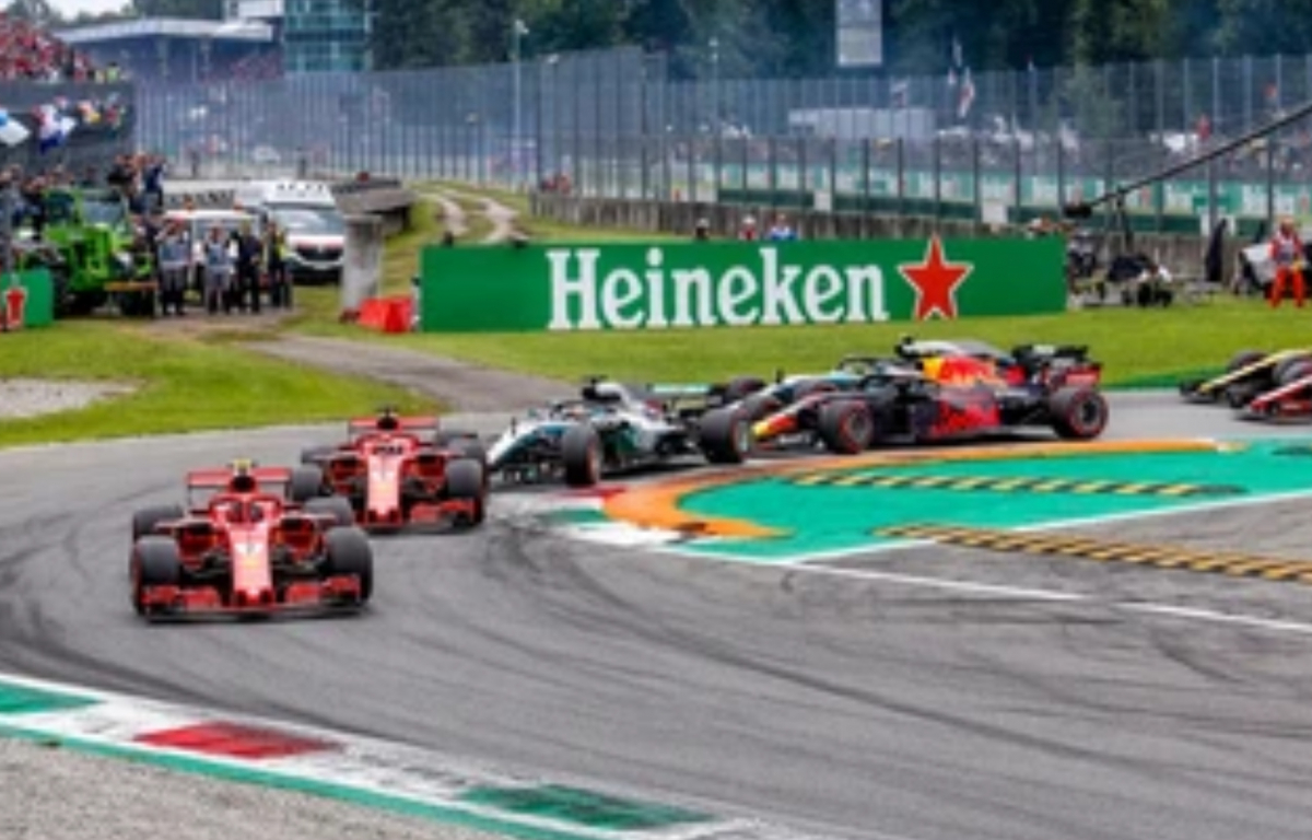 Legendary Circuits: Exploring 10 Historic Racing Tracks Shaping Formula 1