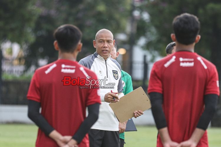 Sentilan Tajam Nova Arianto Untuk Pemain Timnas U-16 Indonesia, Minta ...